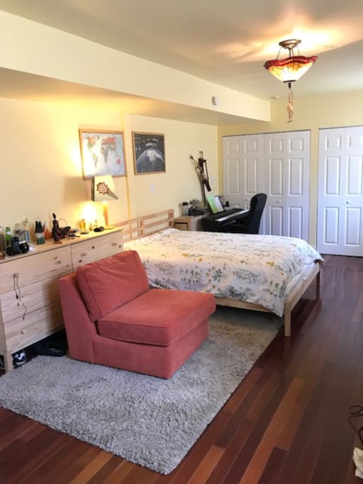 Private bedroom