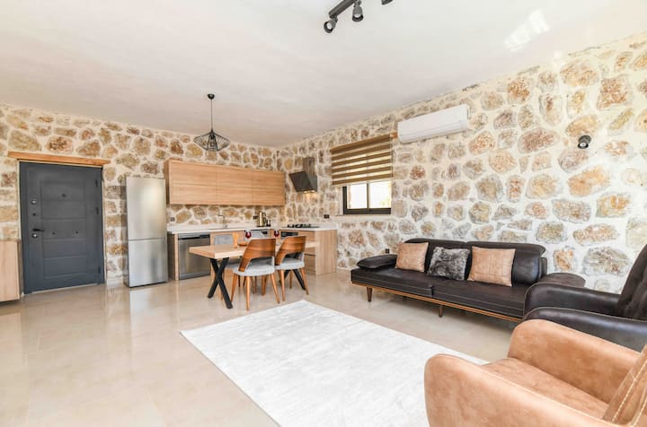 Villa Safir Kalkan Bölgesinde Lüks Balayı Villası - Kalkan