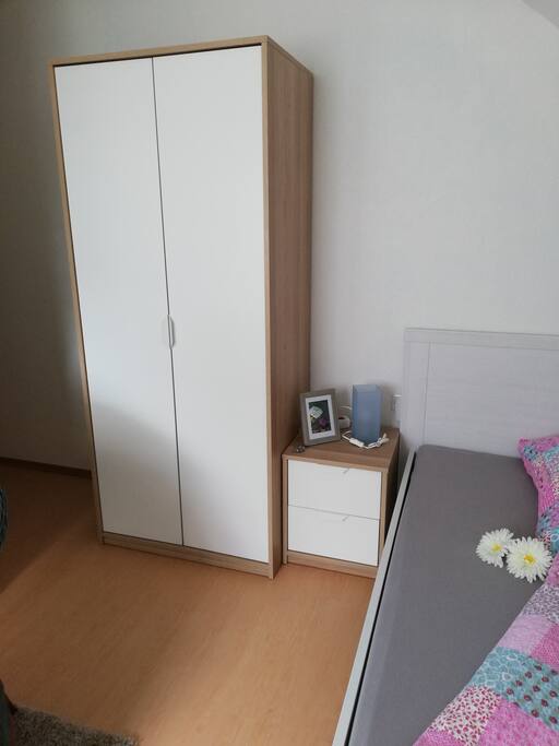 Kleiderschrank...