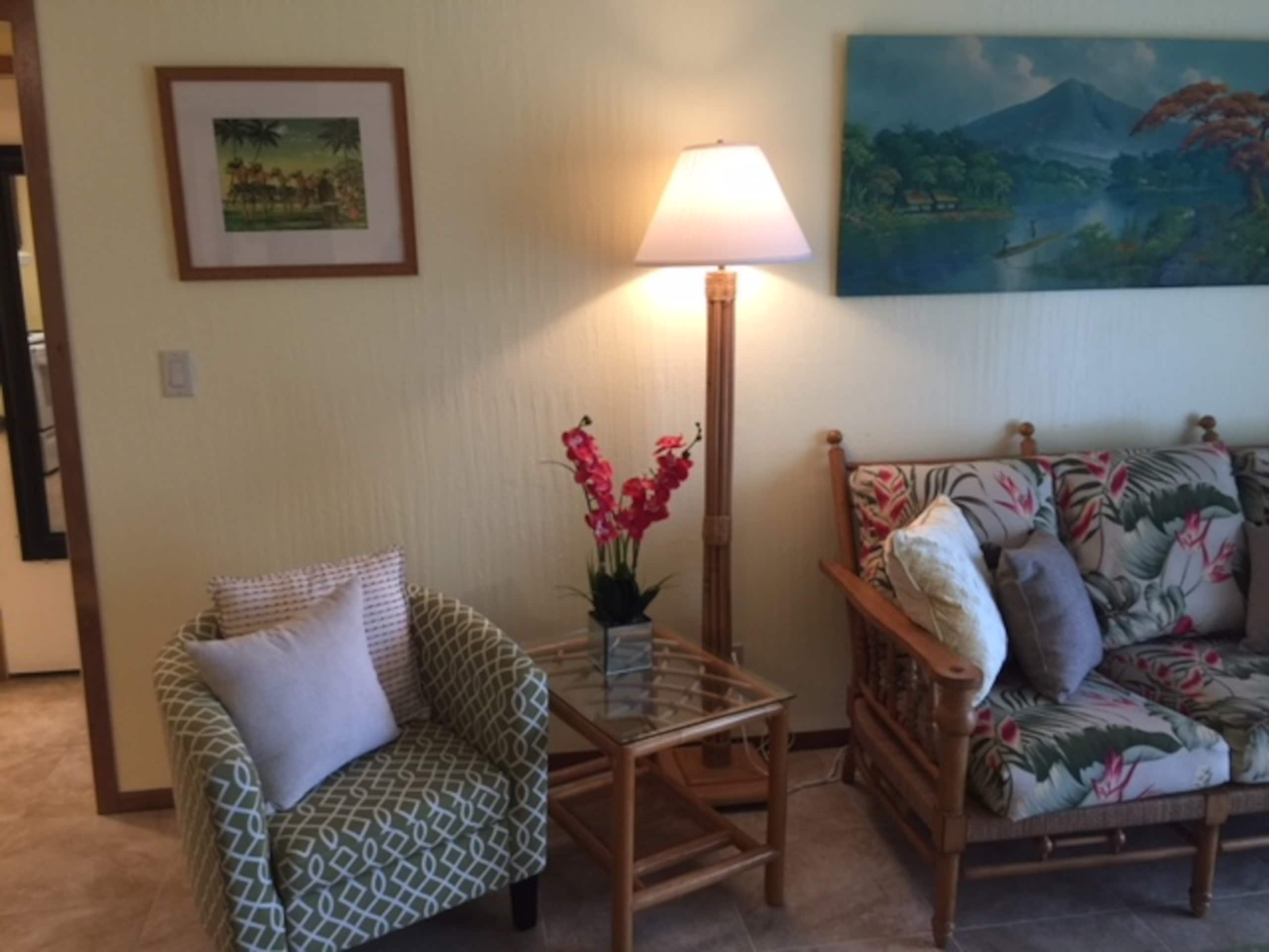Tropical Condo Central Location-Makai facing lanai - Photo 4