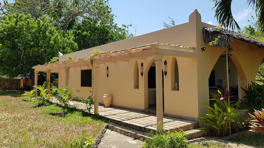 Airbnb Diani Beach Road Vacation Rentals Places To Stay