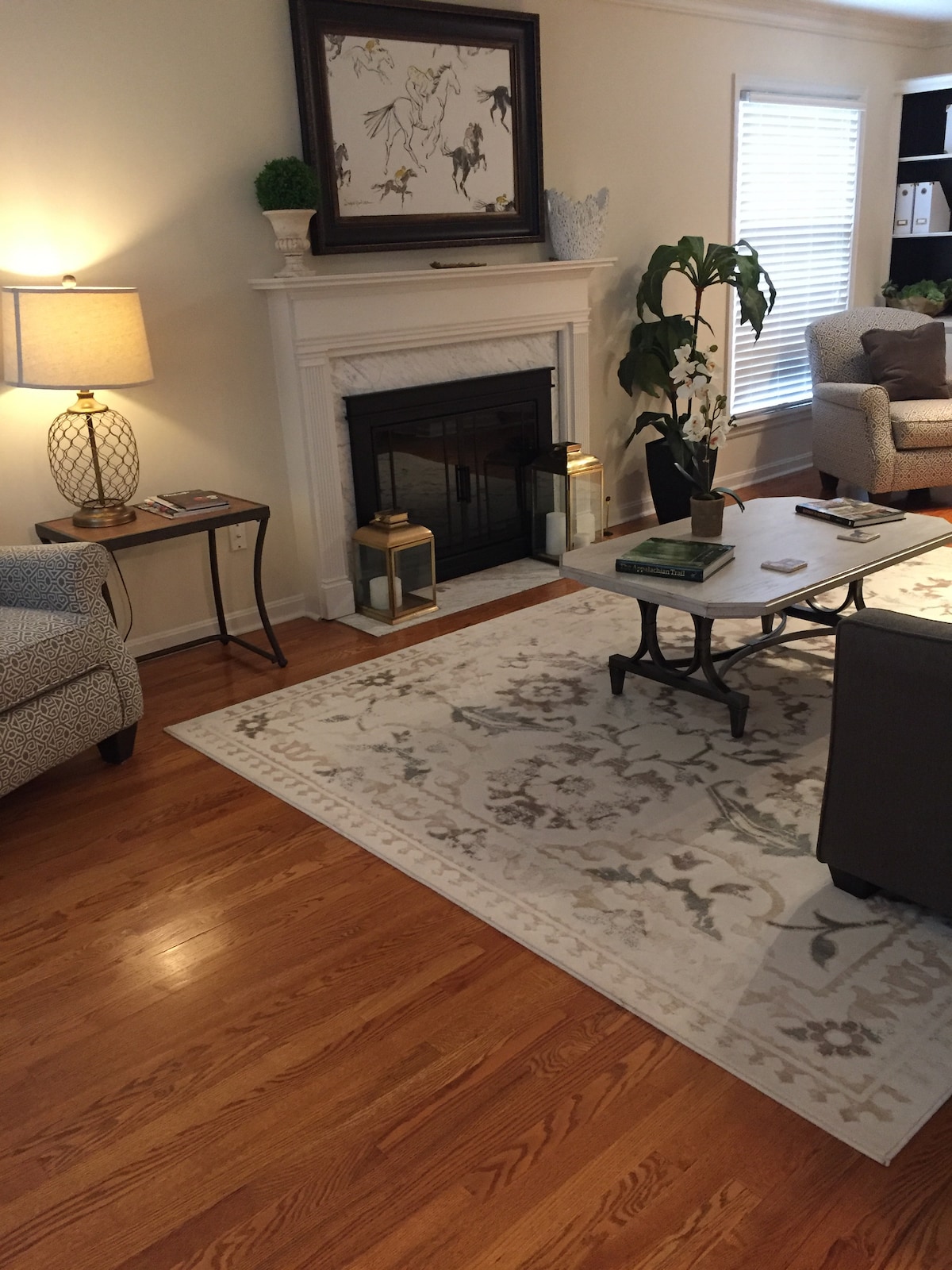 Жилищна зона на главния етаж