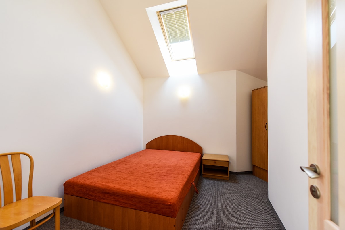 Eerste verdieping, volgende slaapkamer