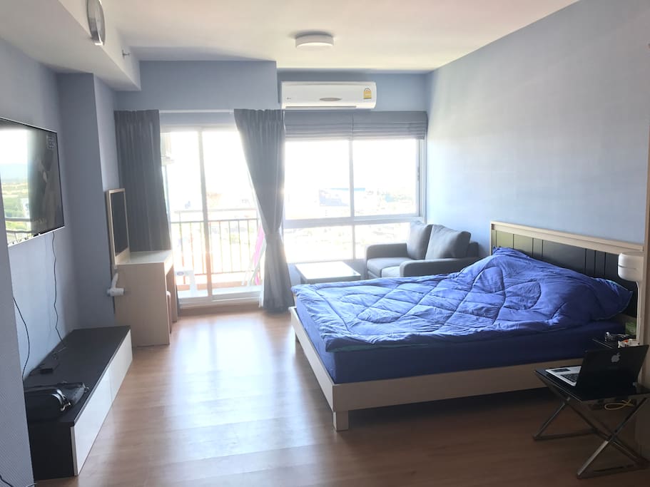 Comfortable Studio Room