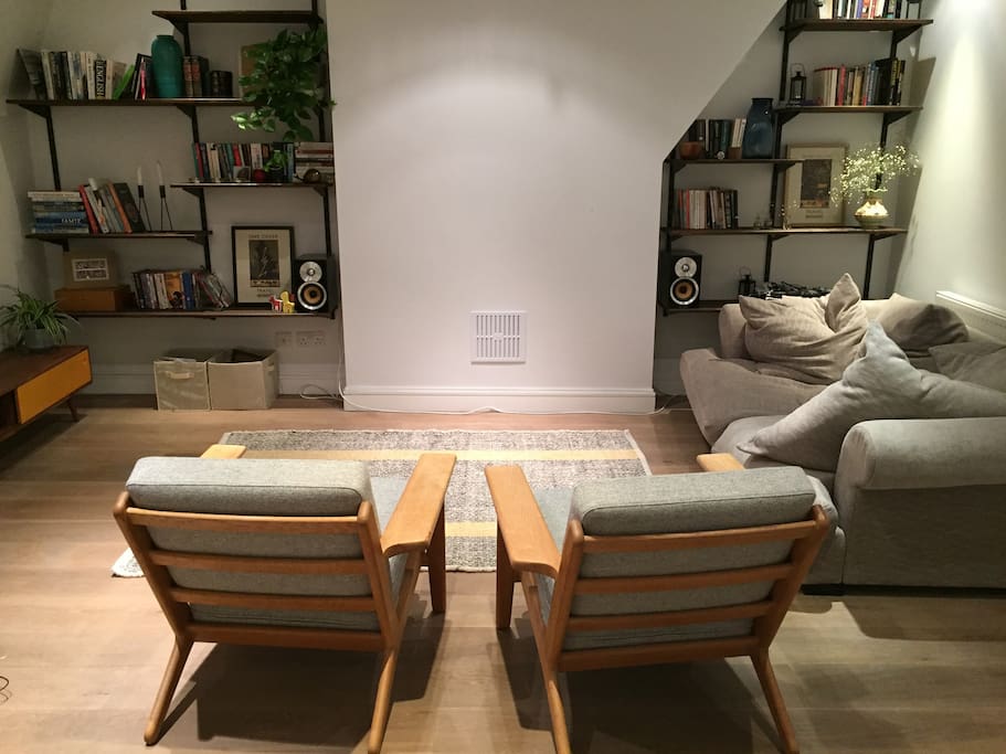 The open plan kitchen/living room/dining room