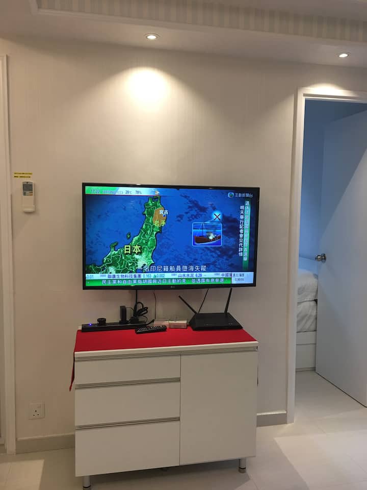 Town Centre Mong Kok Mtr Railway 4 Beds+2 Bath Rms - Tsuen Wan