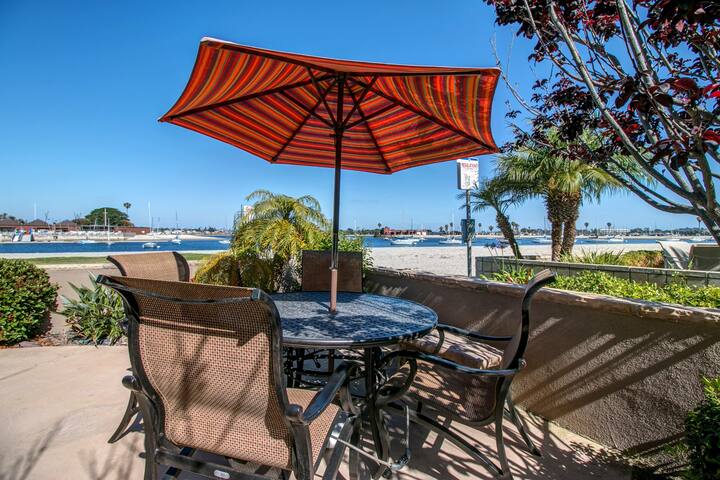 Relaxing Bayview Sunrise B1 gallery image 5