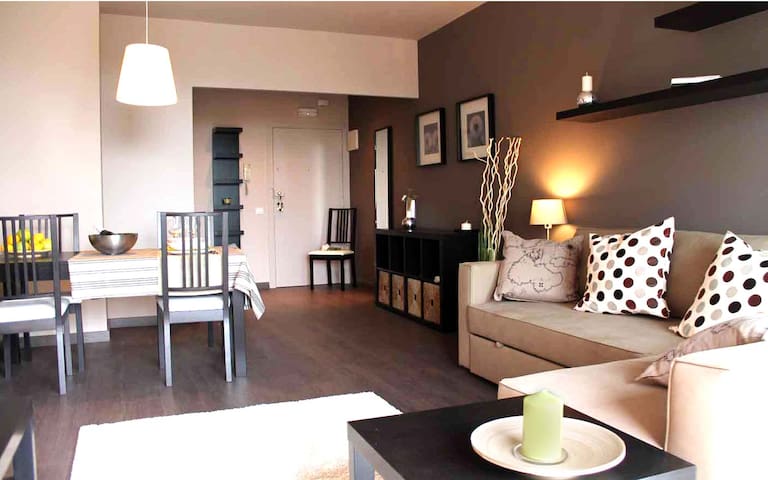 Barcelona center·sea view·port vell.Free Wifi.