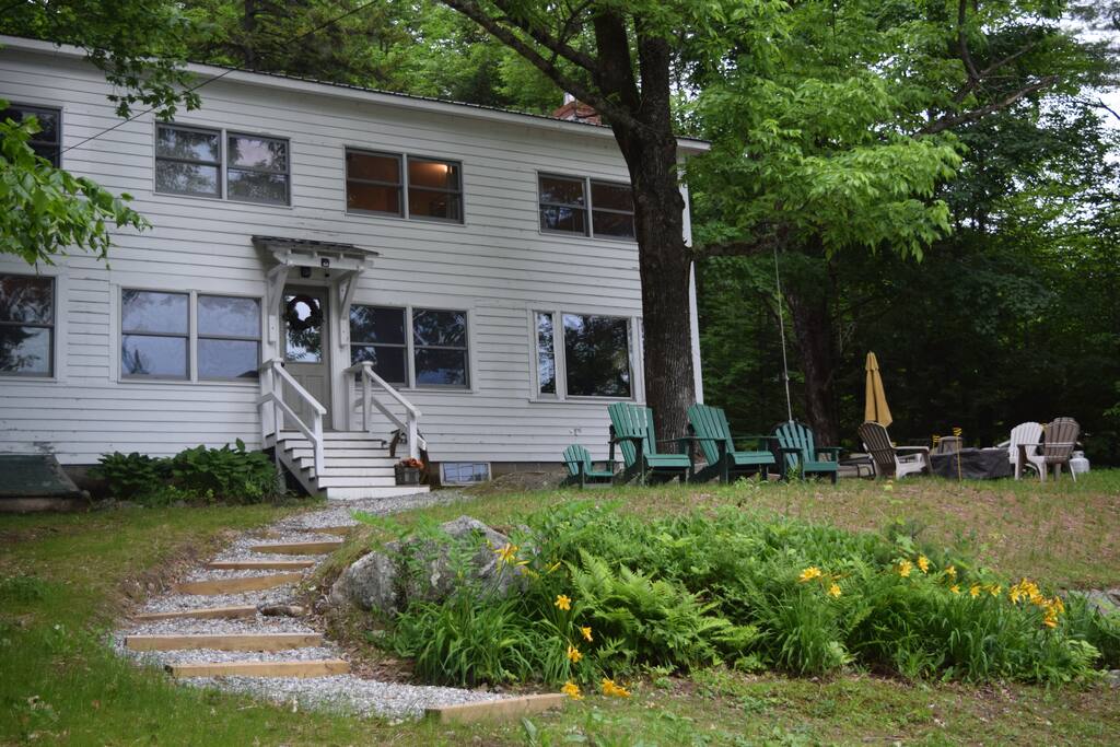 Large House - Renovated Yet Rustic! Water views from almost every room!