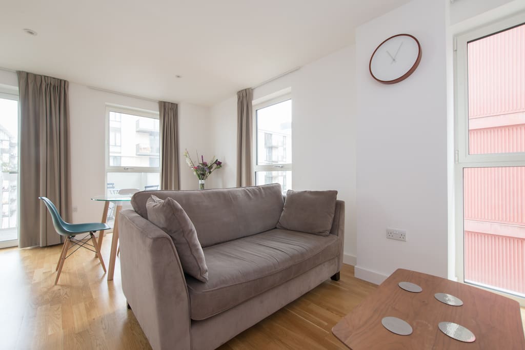 Open plan living and dining area