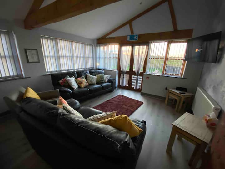 Jackdaws Barn, A Rural Hideaway - Worcester, UK