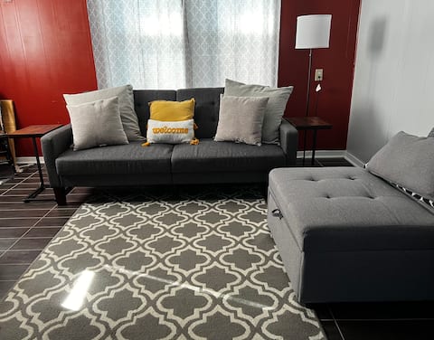 Canton home w/ private apartment on Grasse River