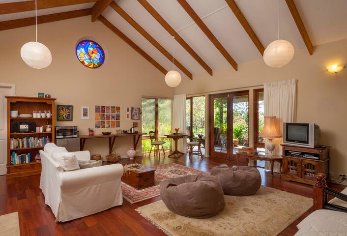 Innisfree Mountain Retreat
