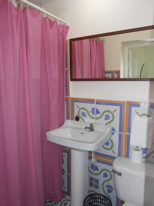 Baño de la habitación