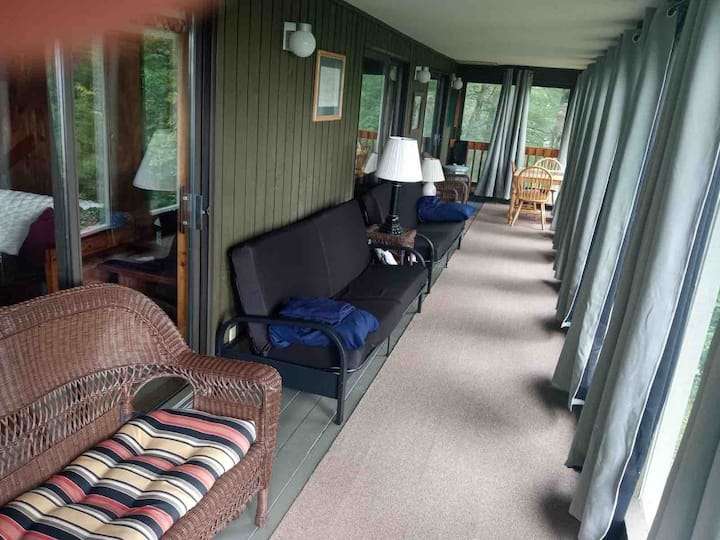 საძინებელი 8