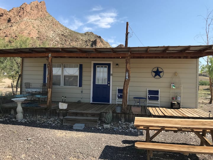 Bee Mountain Cabin #1