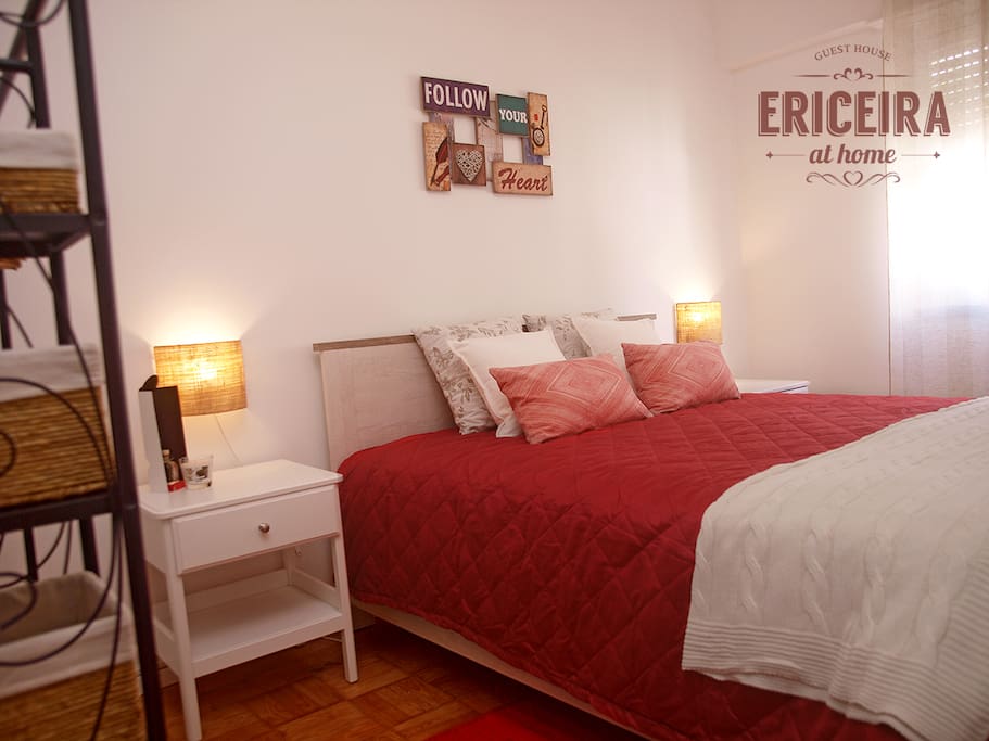 2: ERICEIRA room . double bed