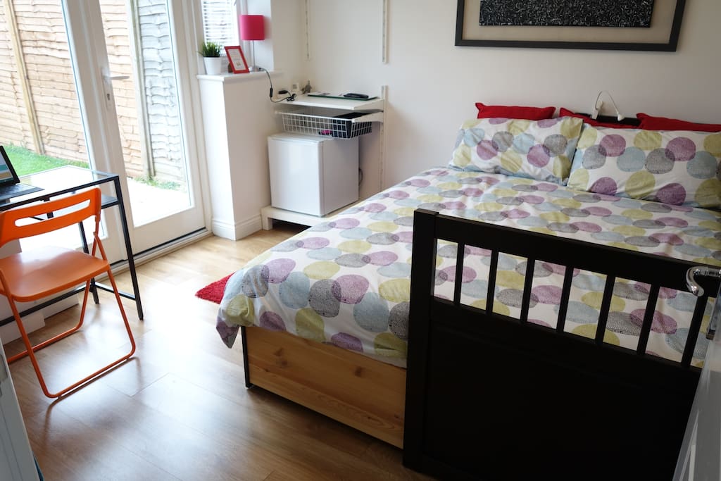 Confortable double bed