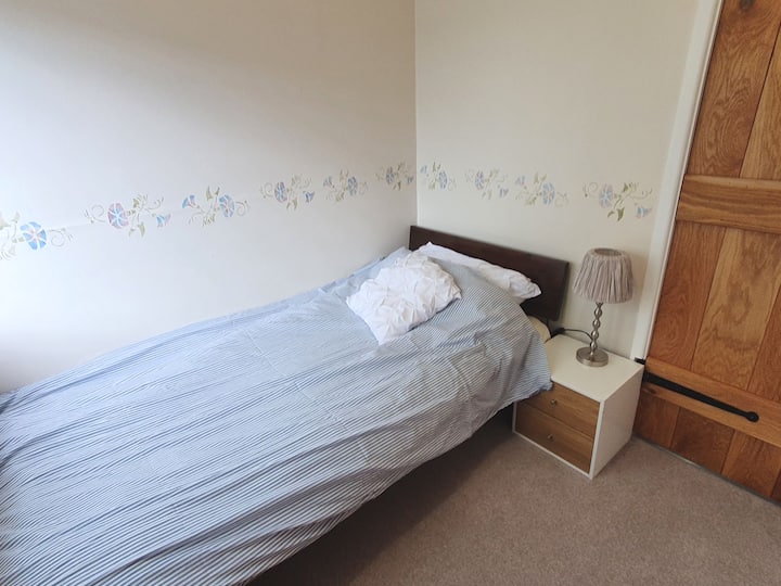 Единична спалня 