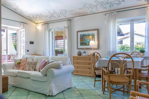 Villa with private beach and pools