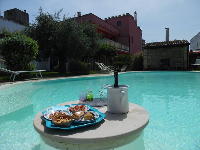 Accogliente Villa con piscina