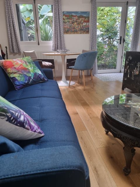 Propriété Airbnb réussie: House in the heart of town - Le nid de Boulogne à Boulogne Billancourt