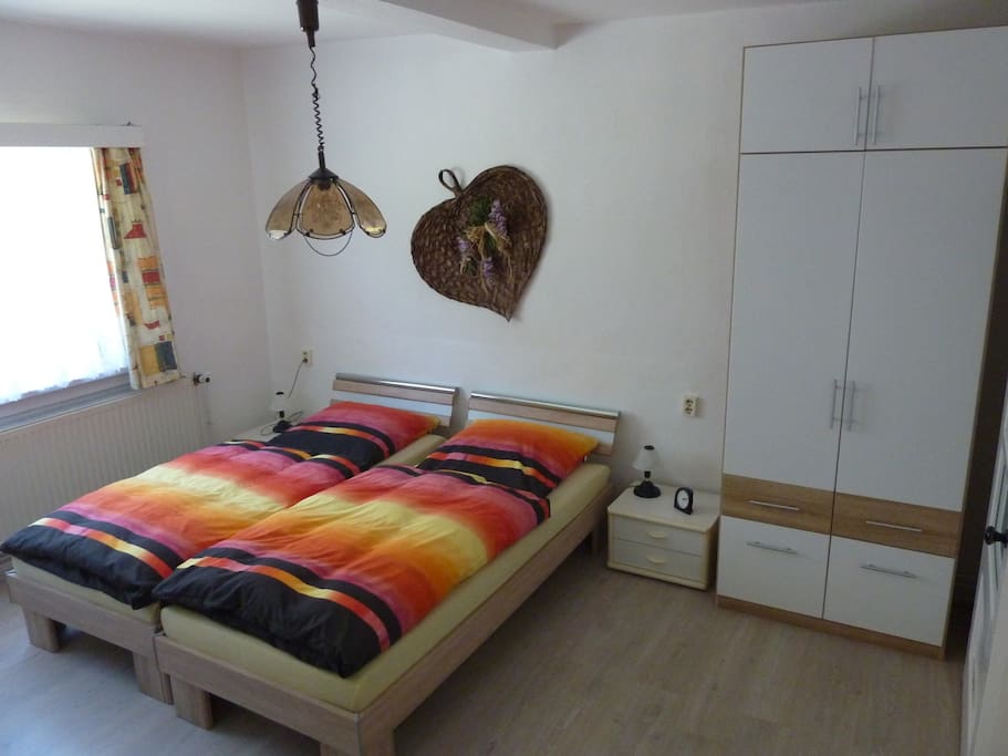 Wohnzimmer / Livingroom
