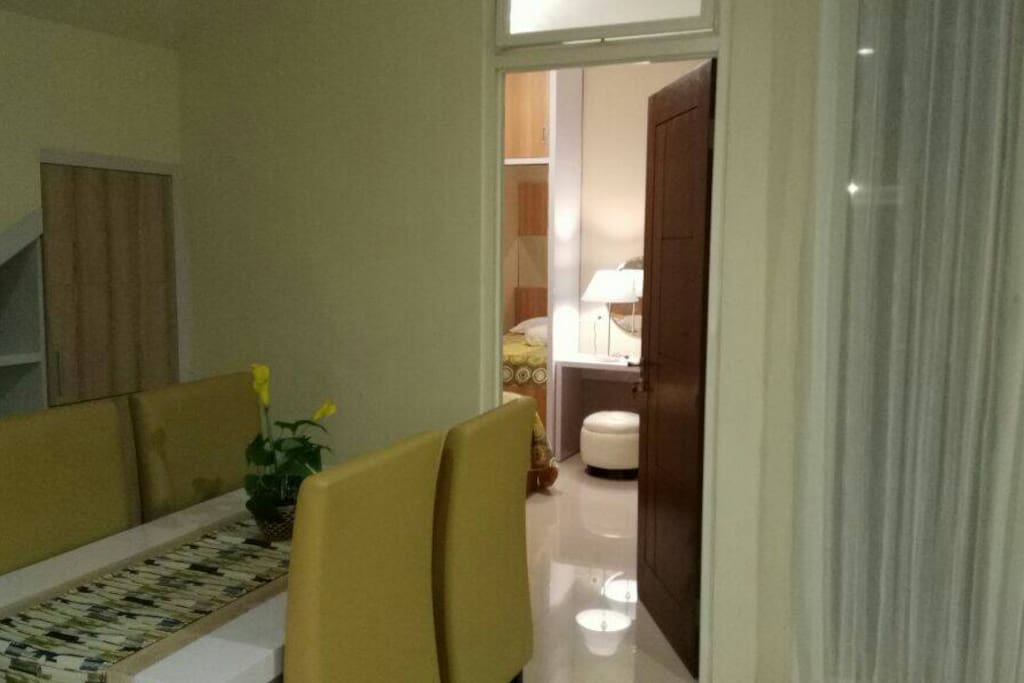 Dining room, first floor