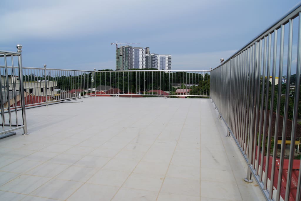 Roof top open air balcony