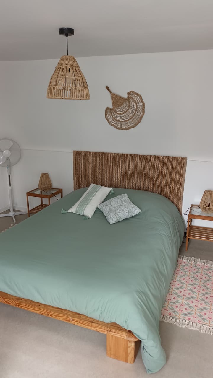 2 person bed upstairs 