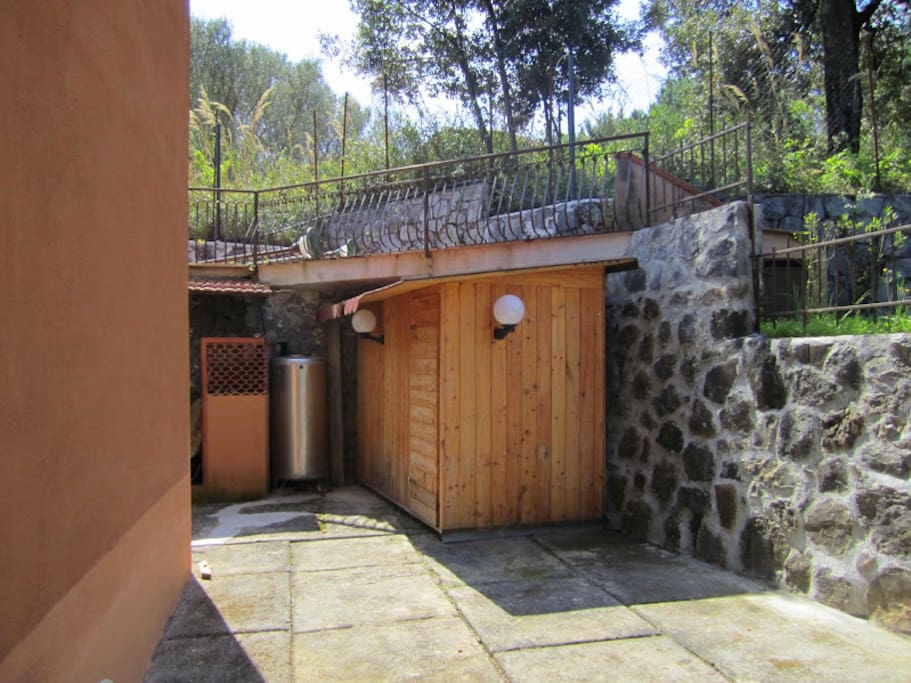 Cabina per deposito arredo giardino, attrezzi ed altro