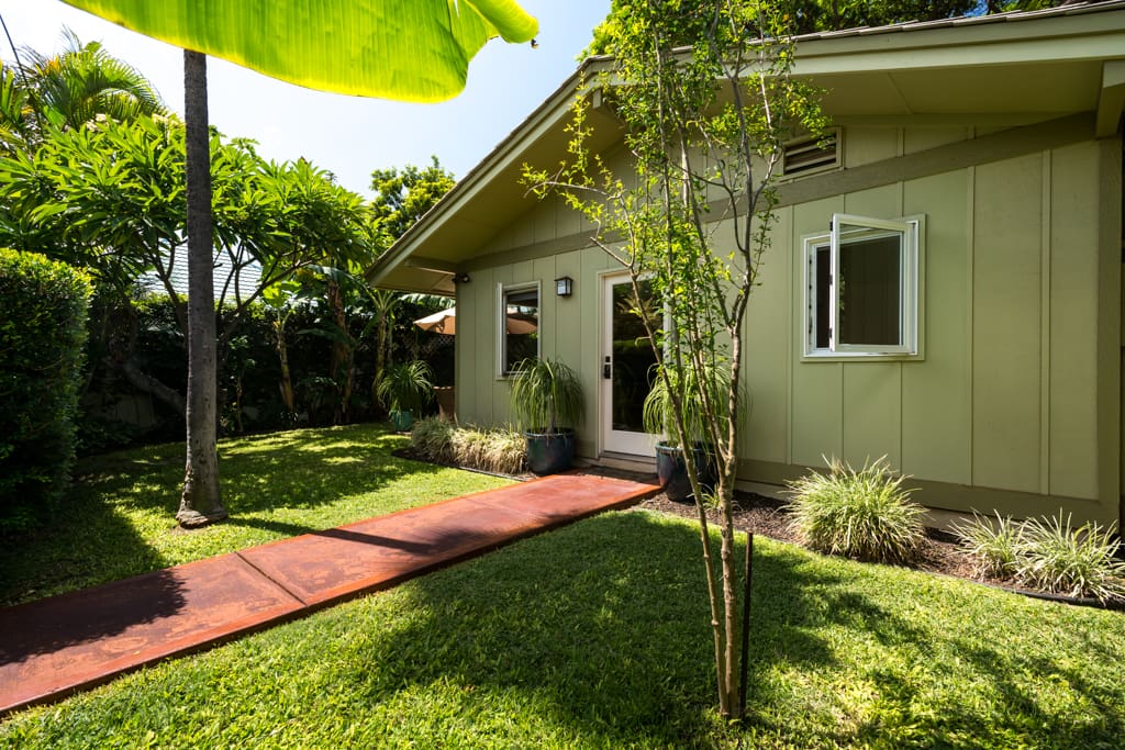 Front entrance and yard