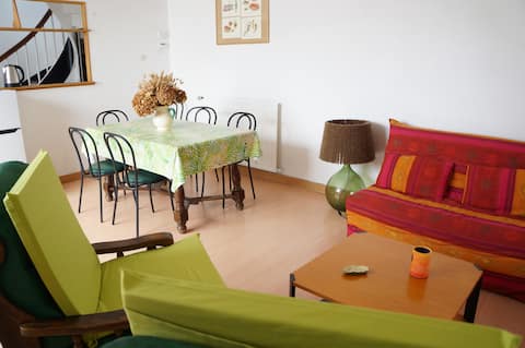 Top Airbnb: Île Grande: Beachfront vacation home in Pleumeur Bodou