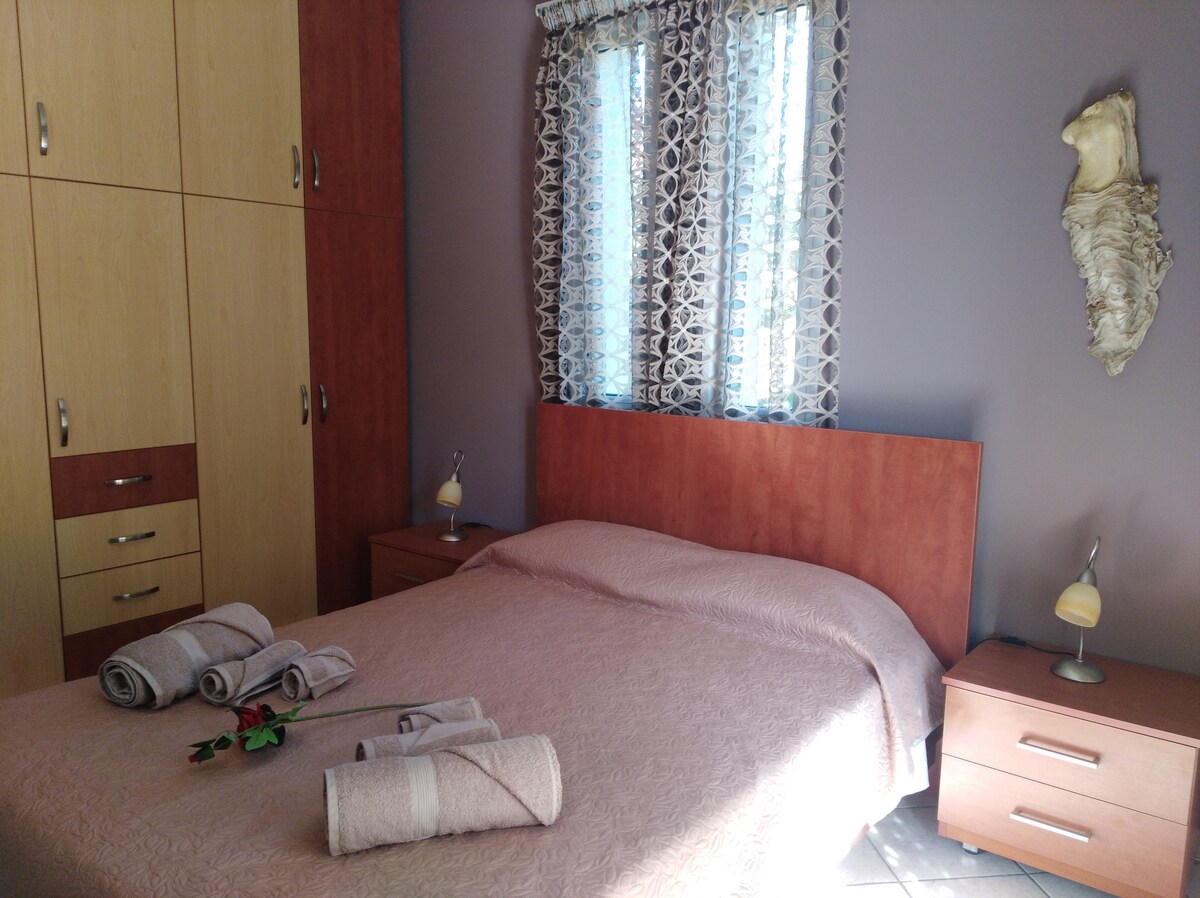 Საძინებელი 1