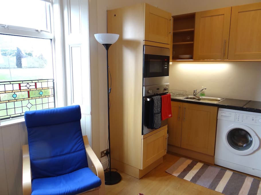 Lounge and kitchen