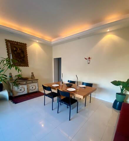 Rare Copacabana Dream -Steps to Beach gallery image 3