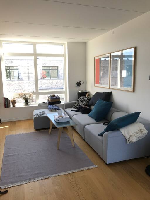 Living room, 2nd floor
