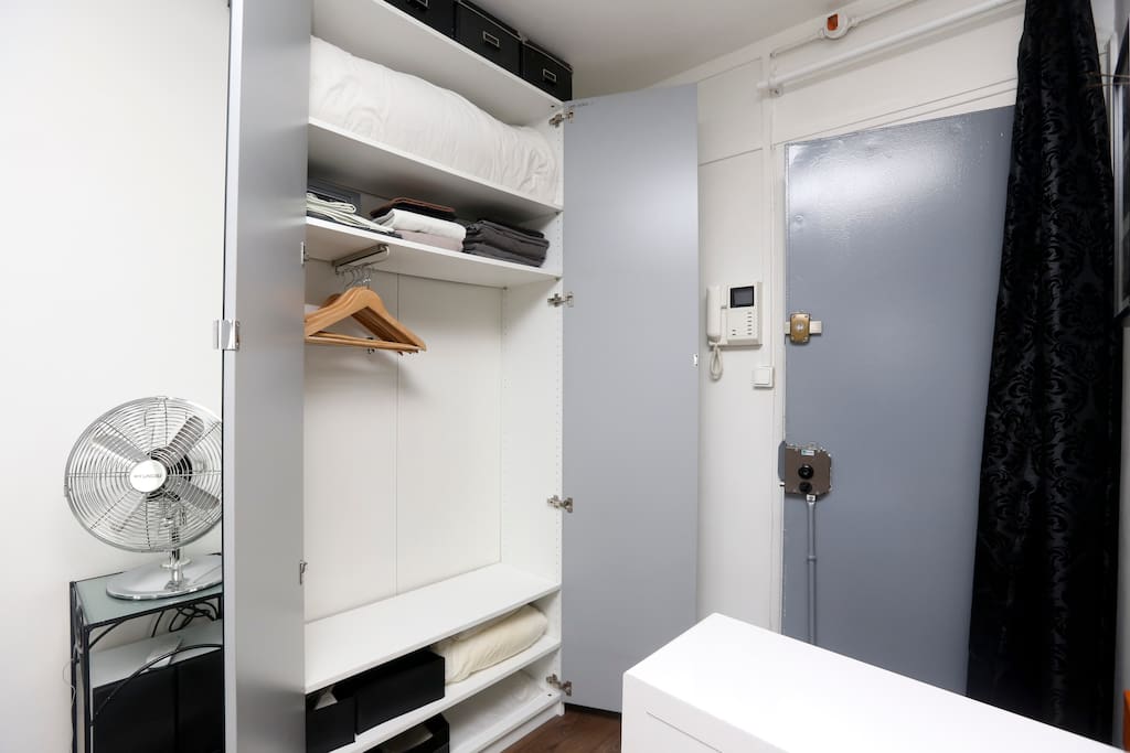 wardrobe to tidy up your stuff