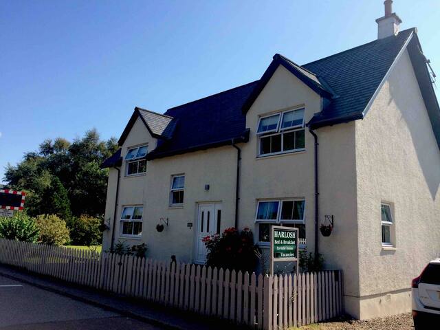 Airbnb Morar Holiday Rentals Places To Stay Scotland