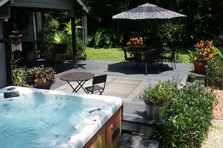 Unique Clothing Optional Escape