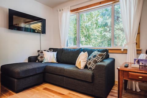 Top Airbnb: * Grizzly Paw B&B * in Thompson Nicola