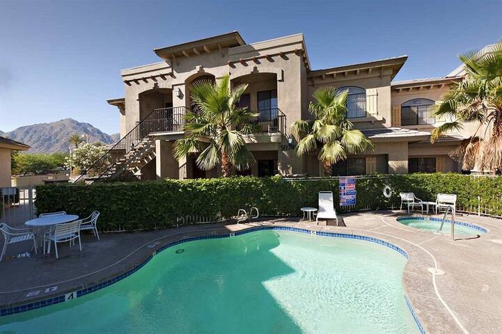 Old Town LaQuinta Casita/ No Extra Charges