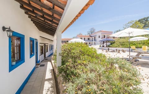 Airbnb em destaque: Quinta Exclusive - Farm • Venue Near Lisbon & Sea em União Das Freguesias De Charneca De Caparica E Sobreda