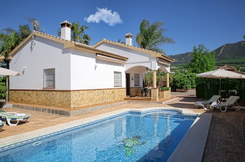 Casa Rural Típica Andalusian/Swimming /Wifi/Air