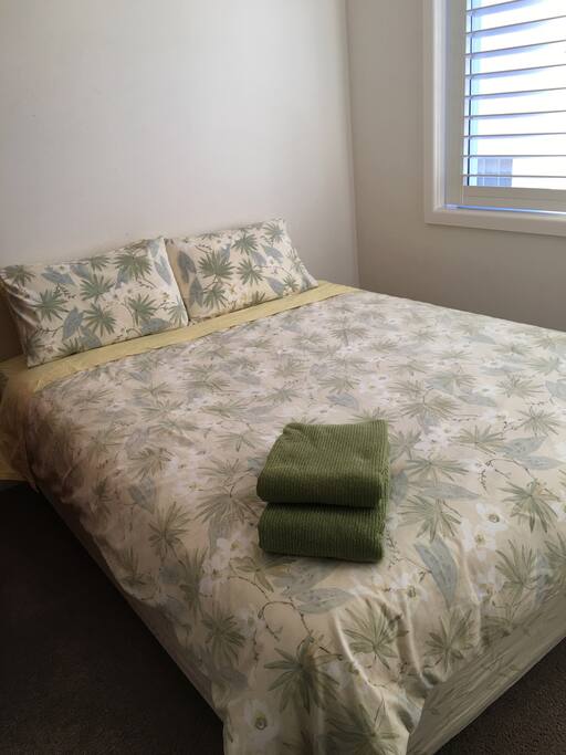 Queen Bedroom