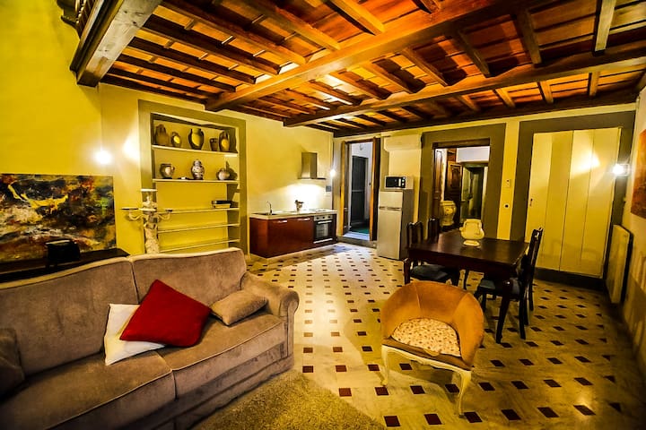 Esclusivo appartamento al Duomo gallery image 4