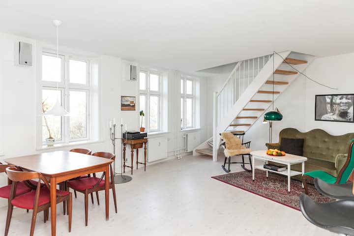 Cozy And Kidfriendly Apartment With Two Cats - Copenhaguen