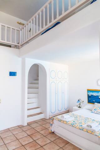 Cavo Alefkandra 5, by Mykonos Rocky Villas gallery image 3