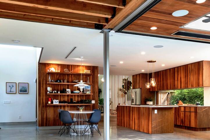 California Dream Residence gallery image 2