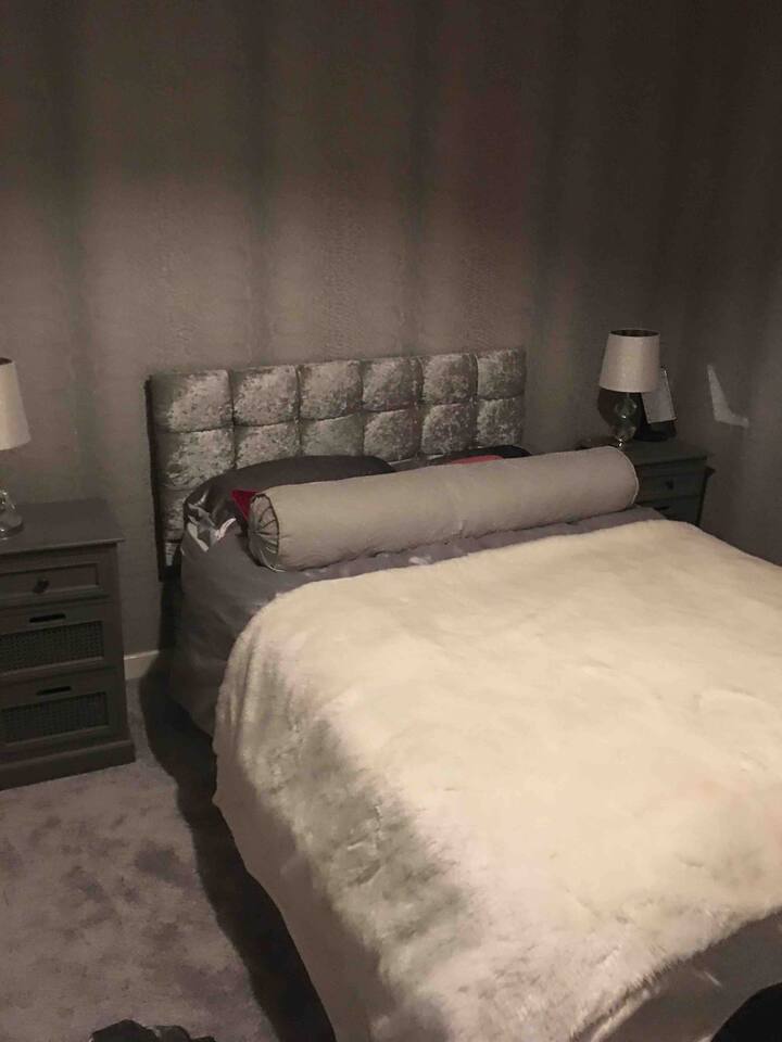 Glasgow City Centre Luxury Flat